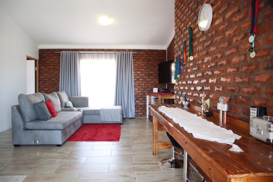 3 Bedroom Property for Sale in Wavecrest Eastern Cape